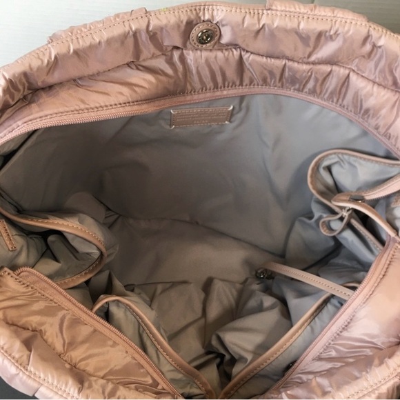 The Caraa Cumulus Cloud Large Tote Bag Light Pink - Picture 13 of 16